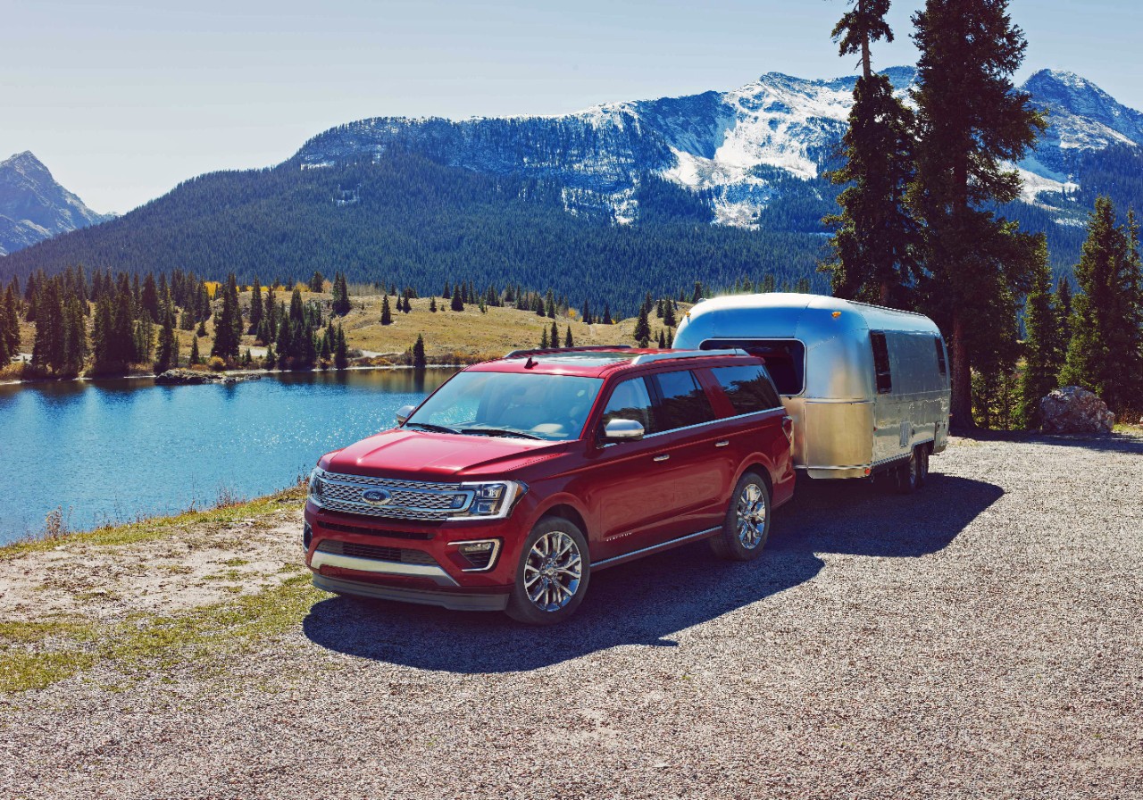 2017-Ford-Expedition-..