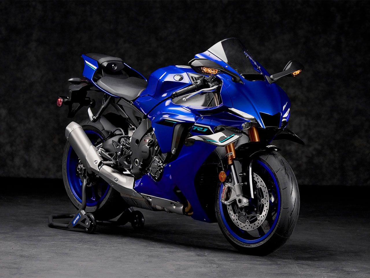 2025 Yamaha YZF-R1 and YZF-R1M | Cycle World